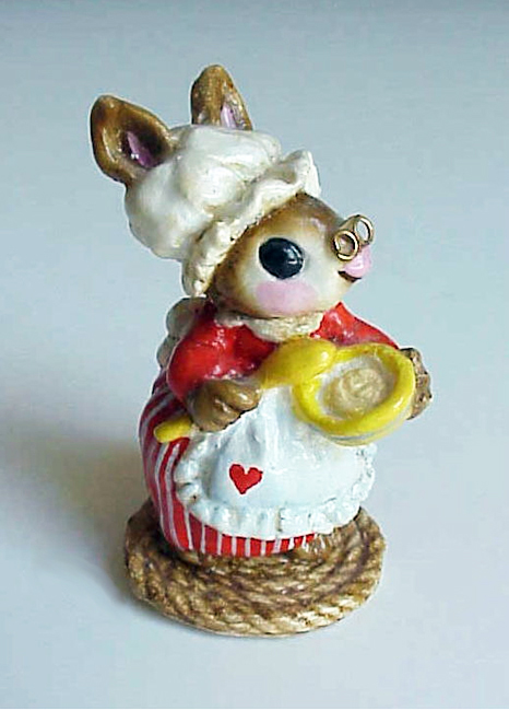 B-09_Batter_Bunny_red