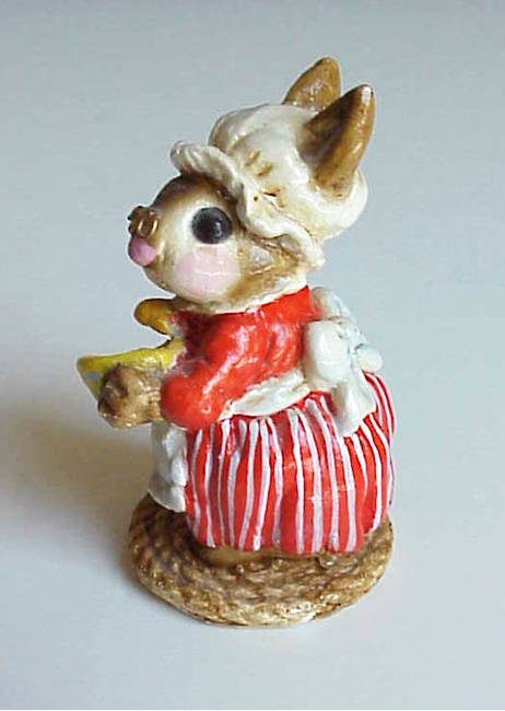 B-09_Batter_Bunny_red_back