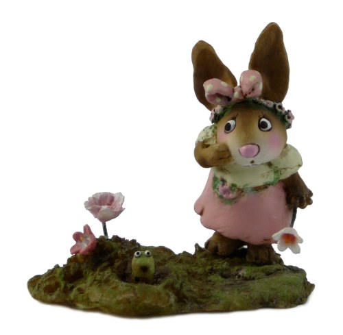 B-16_Look_Whos_in_Bunnys_Garden_pink