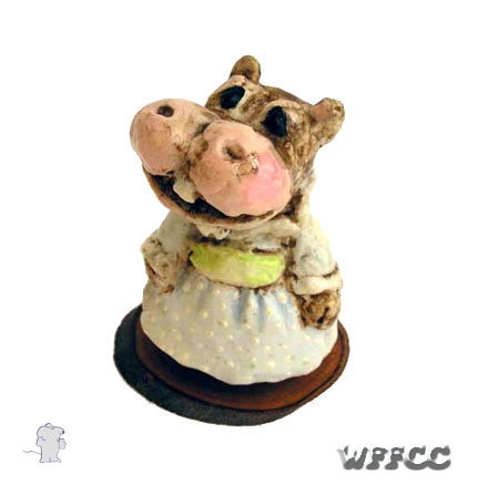 H-01_Miss_Hippo