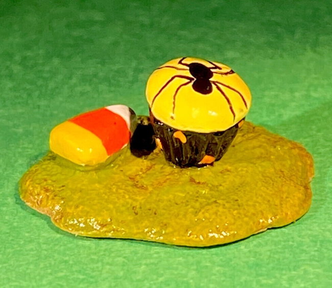 INC-20 Mini Cupcakes