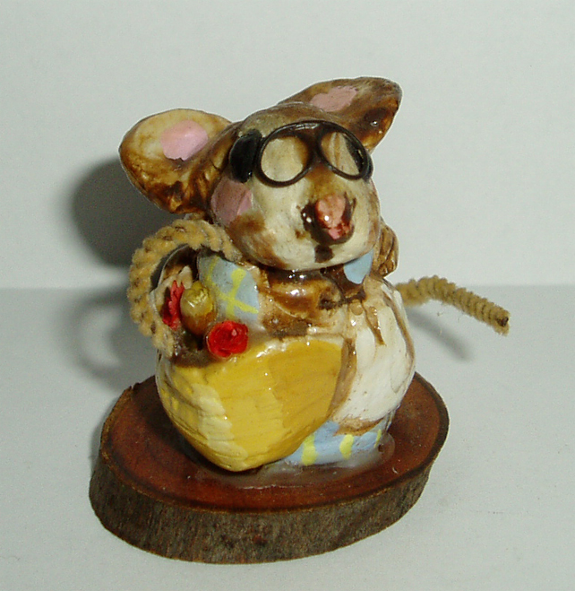 M-002_Miss_Mousey_blue_and_yellow_front