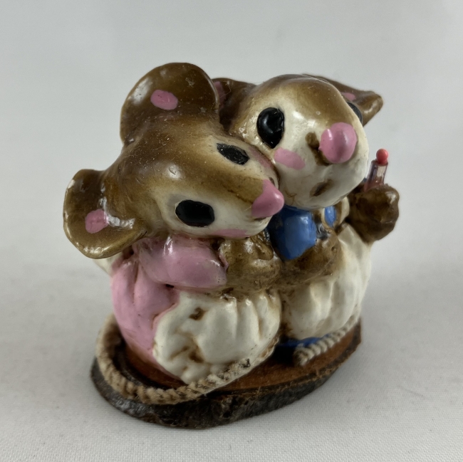 M-007 Two Mice with Candle