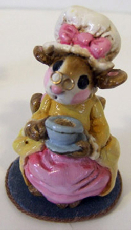 M-011_Tea_Mouse_yellow_on_pink