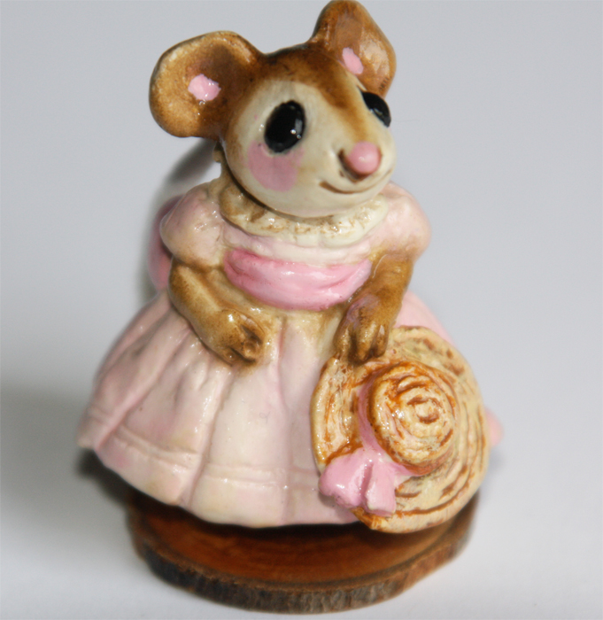 M-013_June_Belle_Mouse_pink