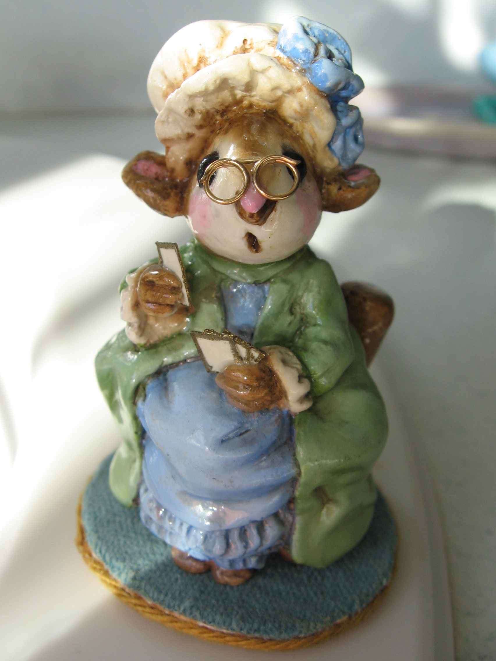 M-020_Bridge_Club_Mouse_green_blue