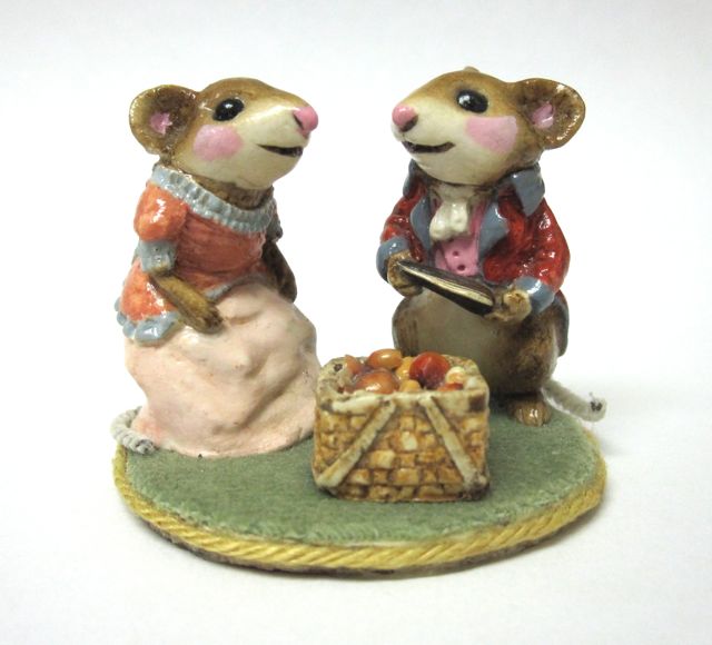 M-023_Picnic_Mice_coral