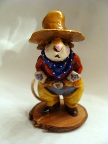 M-025_Cowboy_Mouse_red_shirt