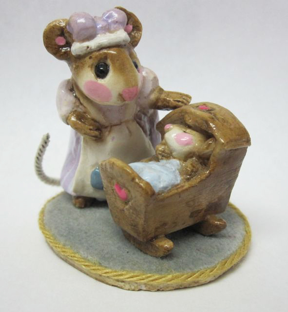 M-035_Rock-a-bye_Baby_Mouse_lavender_stripes