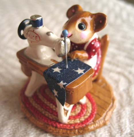 M-040_Miss_Bobbin_Creative_Hands