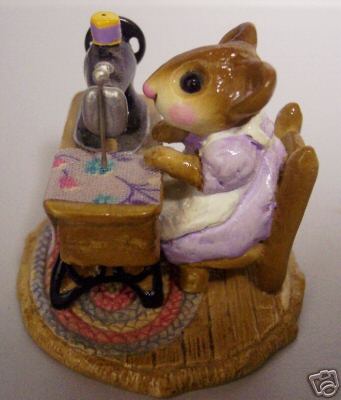 M-040_Miss_Bobbin_lavender