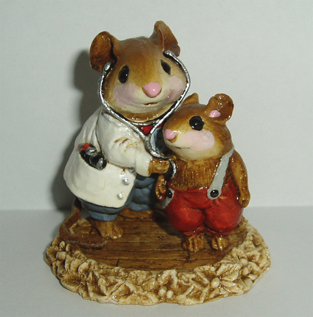 M-055_Doc_Mouse_and_Patient_leaf_base