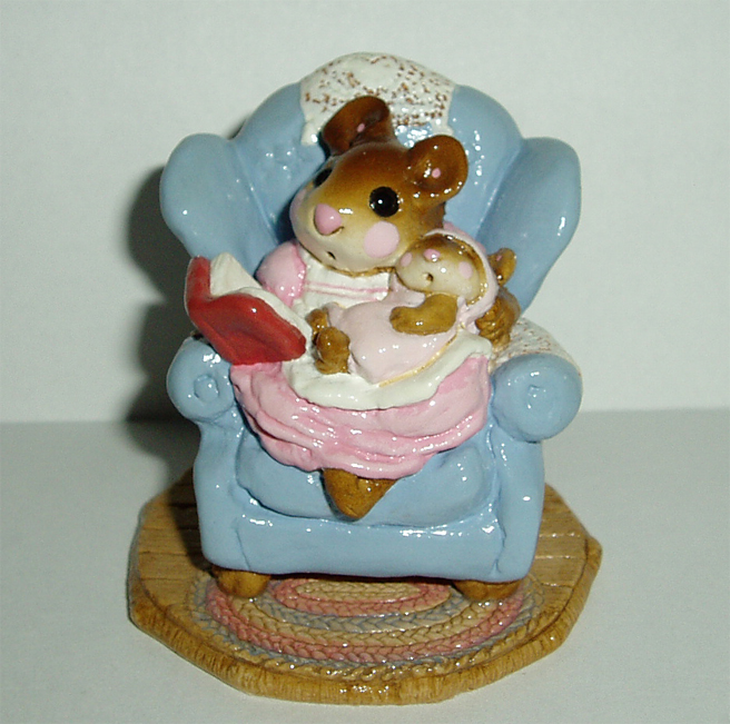 M-066_Baby_Sitter_blue_chair_pink_dress_pink_baby