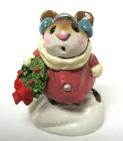 M-087_Holly_Mouse_mauve_coat_teal_ear_muffs