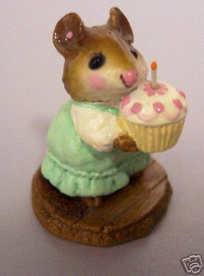 M-099_Birthday_Girl_green
