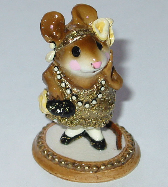 M-171_Zelda_gold_cream