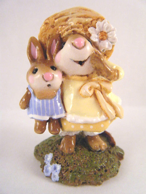 M-182_Miss_Daisy_yellow_dress_blue_bunny