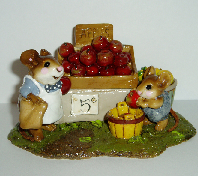 M-187_Adams_Apples