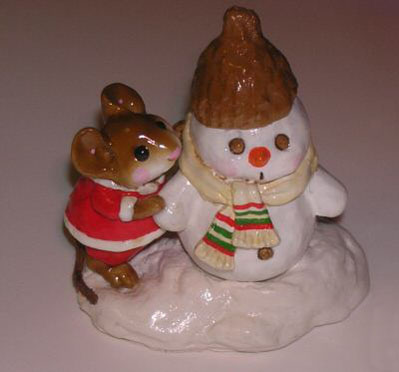 M-188_Snow_Buddies_red_snowsuit_cream_scarf