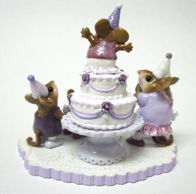 M-2002_Surprise_OAK_purple_back