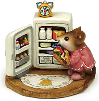 M-201_Midnight_Snack_rose