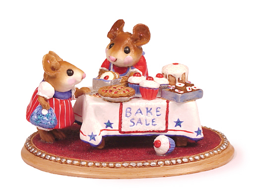 M-220s Mousey's Bake Sale