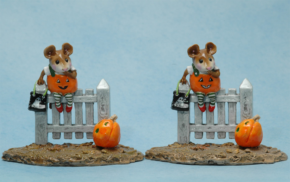M-232_Pickity_Pumpkin_both_pumpkins