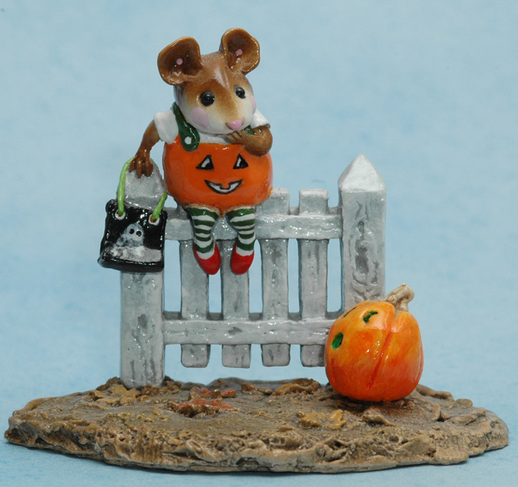 M-232_Pickity_Pumpkin_white_mouth