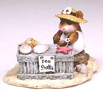 M-235_Shelley_white