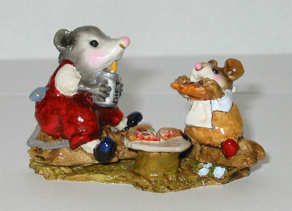 M-244_Possums_Pizza_Party_red