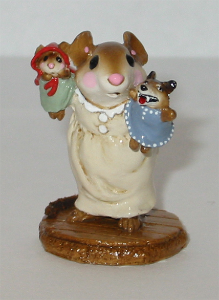 M-247_Puppet_Play_tan
