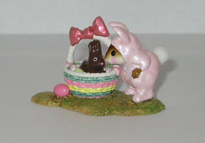 M-251_Bunny_in_a_Basket_pink