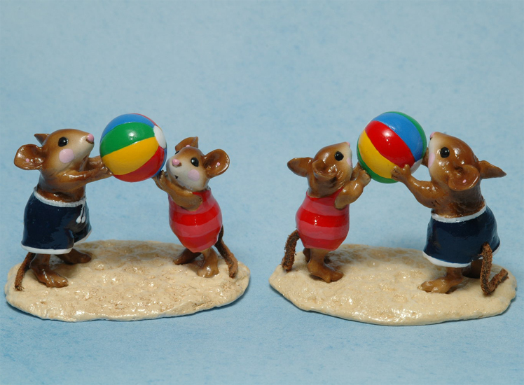 M-279_Having_a_Ball_bright_pict2