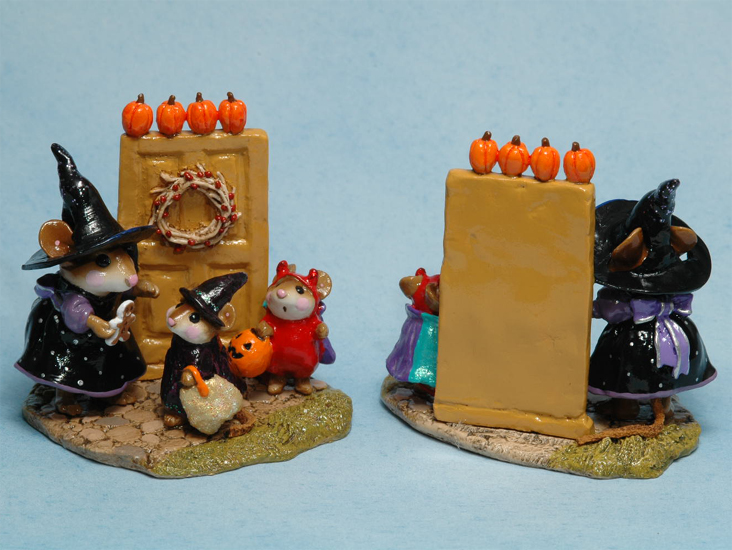 M-280a_Welcome_Trick_or_Treaters_pict2