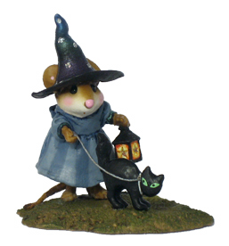 M-280b_The_Witchs_Catwalk