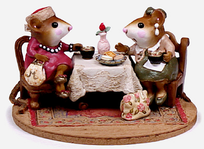 M-285_Tea_with_Tillie