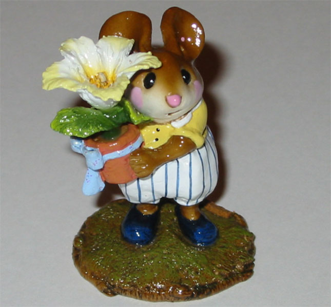 M-295_Love_in_Bloom_Golden_Goose