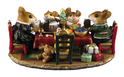 M-302a_Christmas_Family_Gathering