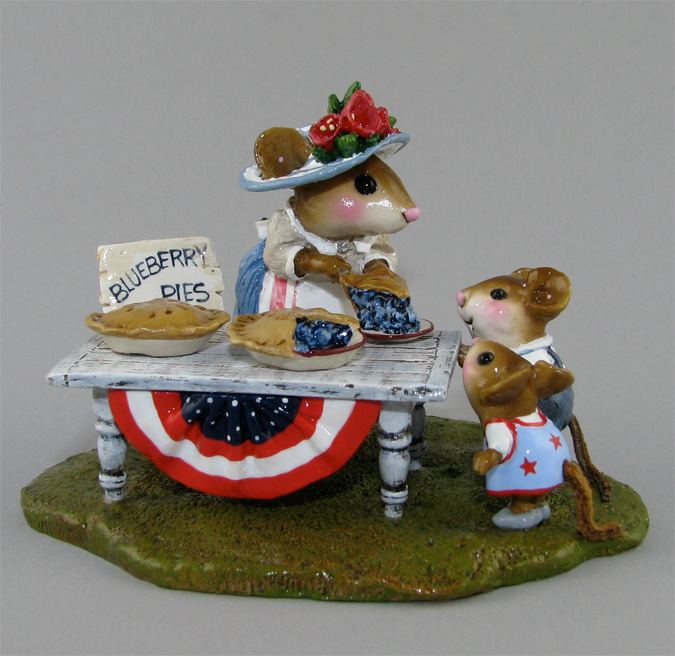 M-302c_July_4th_Pie_Fest
