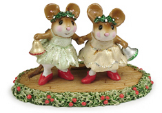 M-304_Christmas_Belles_red
