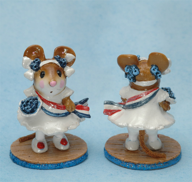 M-307_Miss_Liberty_white_pict2