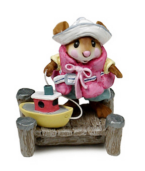 M-310_Ahoy_pink