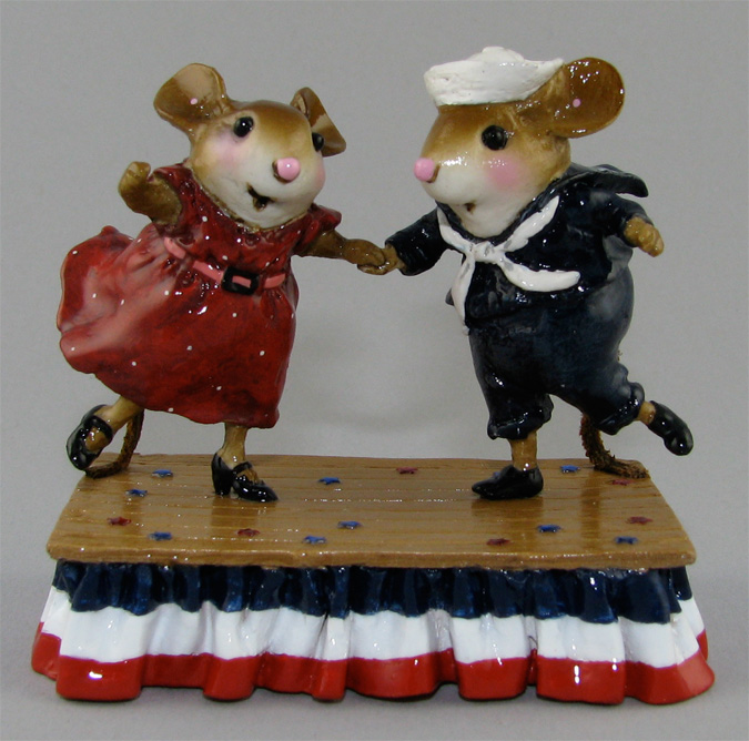 M-369s_Dancing_for_the_Stars_and_Stripes