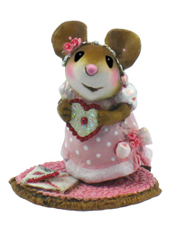 M-386_Somebody_Loves_Me_pink