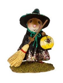 M-583 Little Witch with Lantern