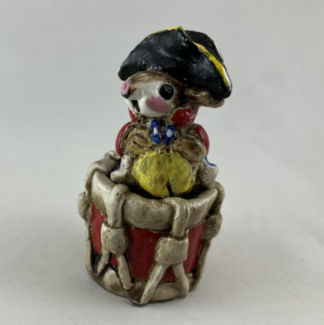 MM-02 Mouse on Drum with Black Hat