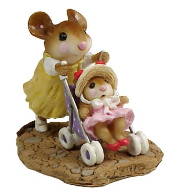 MP-03_Doll_Stroller_front