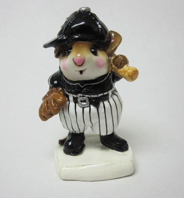 MS-15_Batter_Up_Mole_Hole_Palos_Park_black_shirt_black_pinstripe_pants