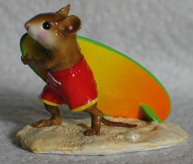 MS-19_Surfs_Up_yellow_board