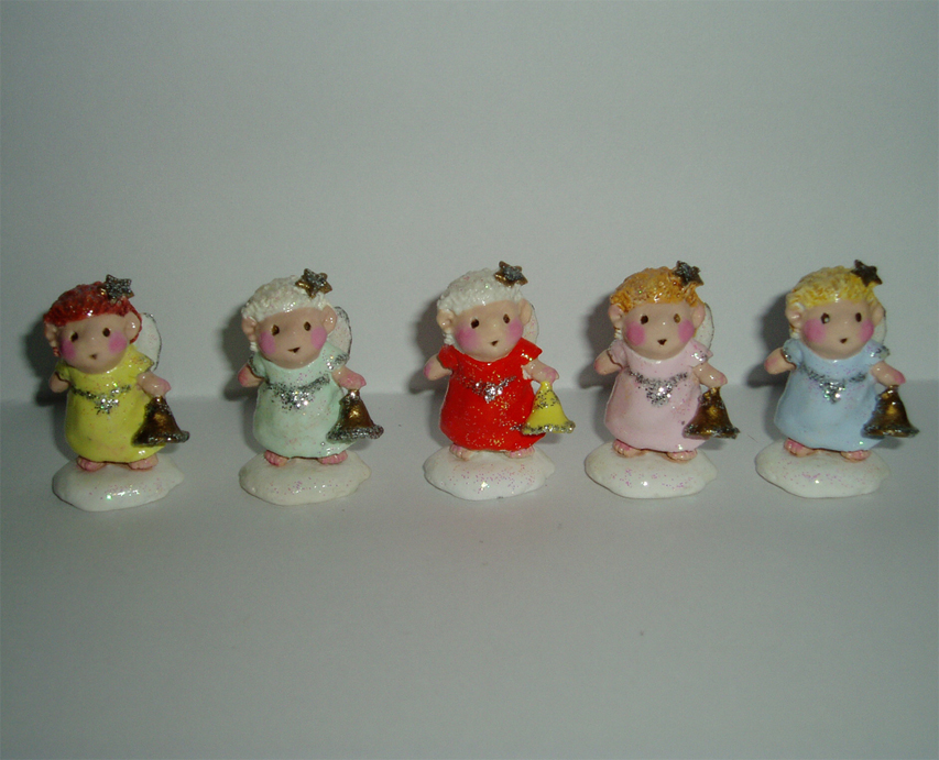 NoNum_Christmas_Angel_with_Bell_group